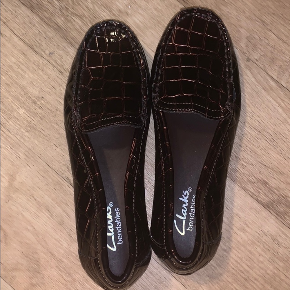 Flats women